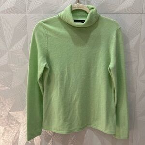 Vintage Lord and Taylor 100% Cashmere Turtleneck Sweater Lime Green Women Medium